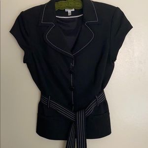 Semantiks Black short sleeve jacket type blouse